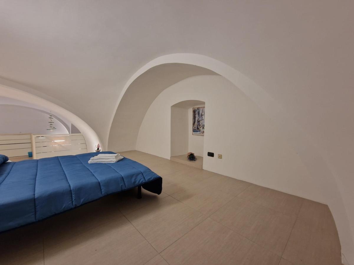 הוילה Polignano A Mare: Sulla Piazza Di Domenico Modugno מראה חיצוני תמונה