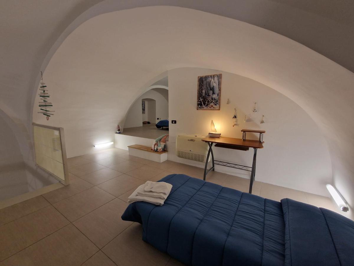 הוילה Polignano A Mare: Sulla Piazza Di Domenico Modugno מראה חיצוני תמונה