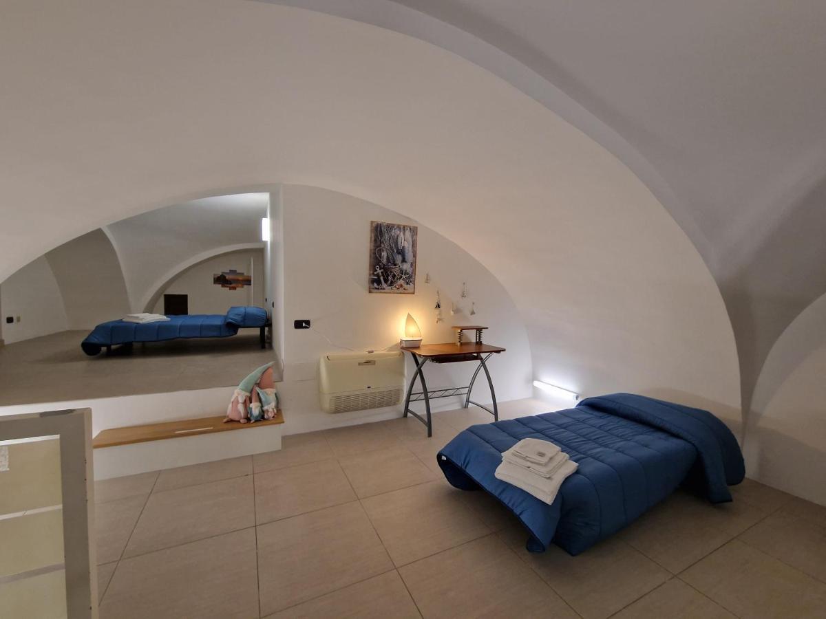 הוילה Polignano A Mare: Sulla Piazza Di Domenico Modugno מראה חיצוני תמונה